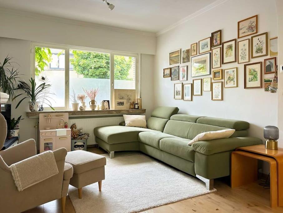 Charming 3-bedroom House With Big City Garden, Ideal For Expats Or Families